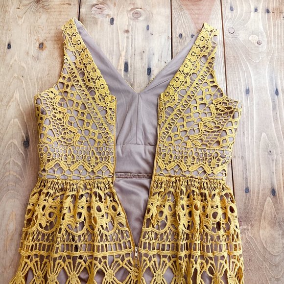 Altar'd State Golden Crocheted Dress Yellow Goldenrod M - Picture 5 of 8
